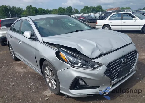 2018 Hyundai Sonata Se из США, поврежденный, VIN 5NPE24AF9JH711596